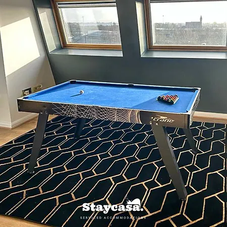 Twilight Luxury Duplex Amazing View With Parking * 맨체스터