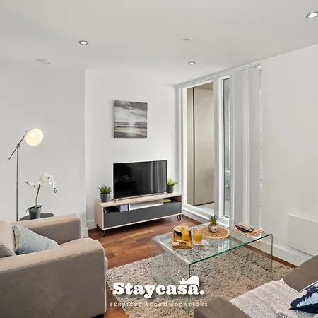 Spectacular Balcony View In Centre Apartament *