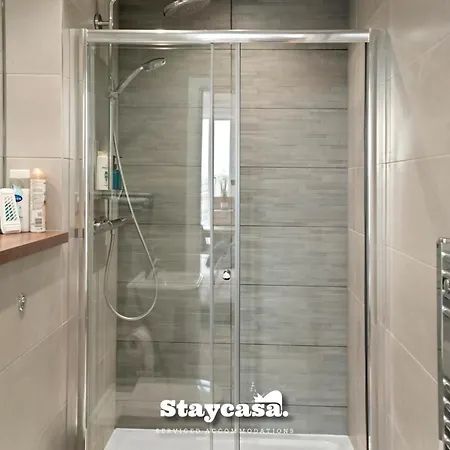 Spectacular Balcony View In Centre Apartament Manchester