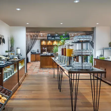 Hotel Delta By Marriott Park Country Club