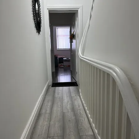 Апартаменты 2 Bedroom Flat Close To City, Stadium And Coop Arena Манчестер