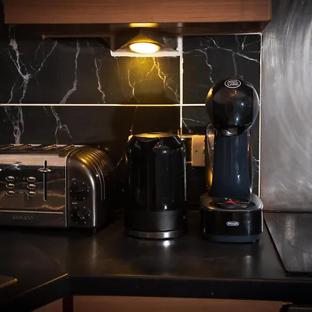 Lägenhet Luxury Two Bedroom Flat Opposite Coop Live N Etihad Stadium With Free Secure Parking, Netflix And Sky Tv *