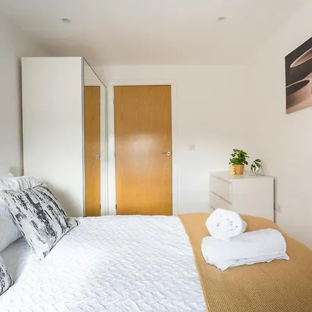 Drillzstays - Ethiad Free Parking Manchester