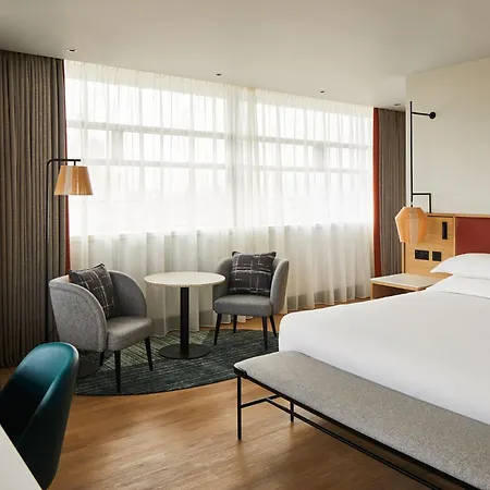 Отель Marriott Piccadilly 4*