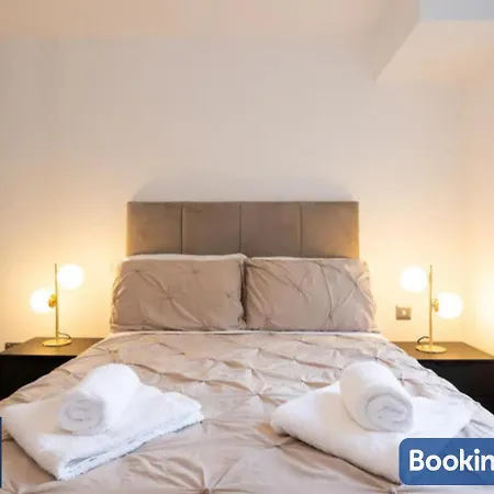 Appartement The Salford Skyline 2 - Luxury & Spacious Skyline - Perfect For Long Stays, Families, Business Or Leisure Manchester