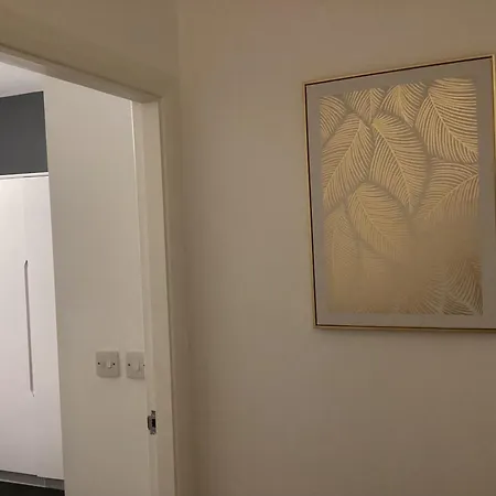 Luxury 1-bedroom