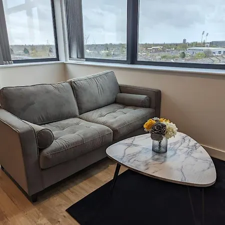 Daire Lovely 1 Bed - Old Trafford Manchester