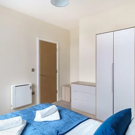 Lejlighed Bright 2 Bedroom In