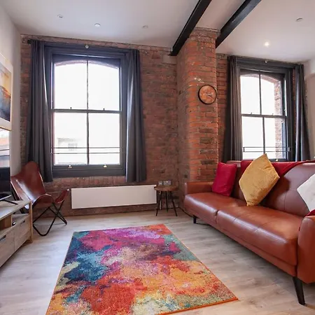 Stunning 1 Bed Flat 5min Walk To Victoria Station * Manchester