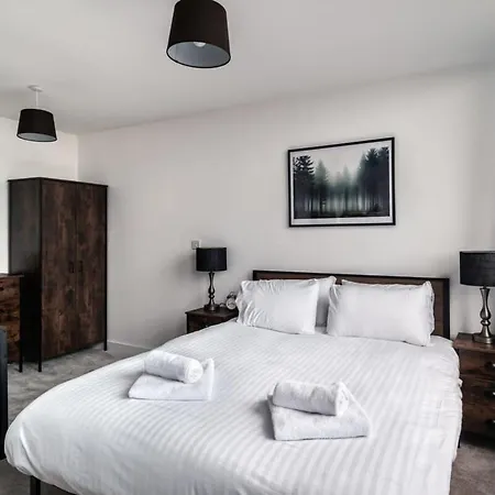 Stayzeni, Alexandra Rise Cosy 1br Flat Daire