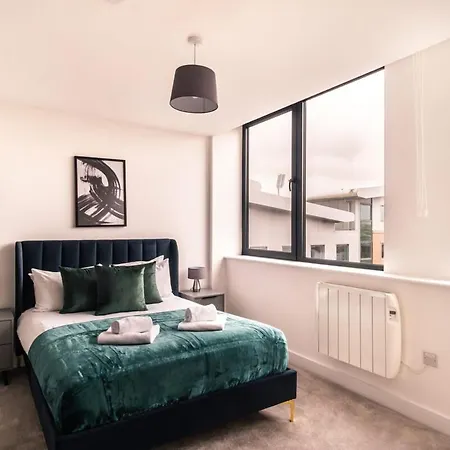 Apartman Stayzeni, Alexandra Rise Cool 1 Bed Manchester