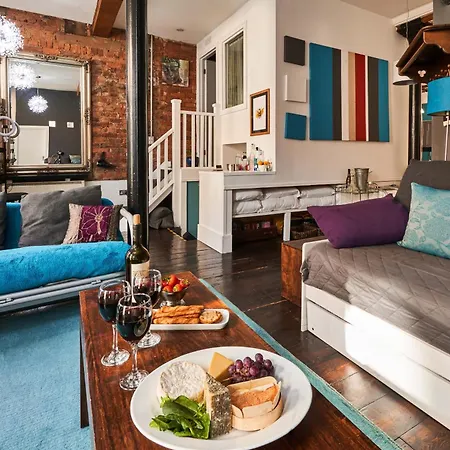 러쉬패즈 게스트하우스