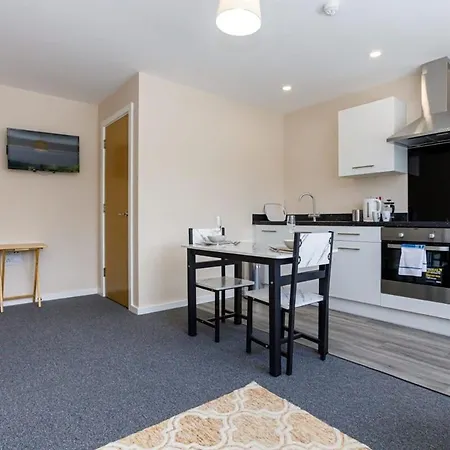 Bright & Spacious 1 Bedroom 아파트