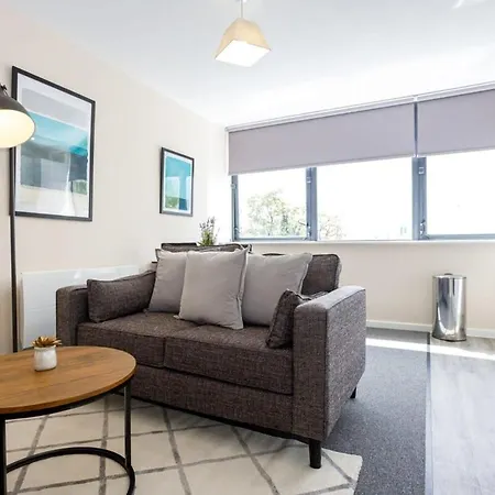 Modern And Stylish 1 Bed Manchester