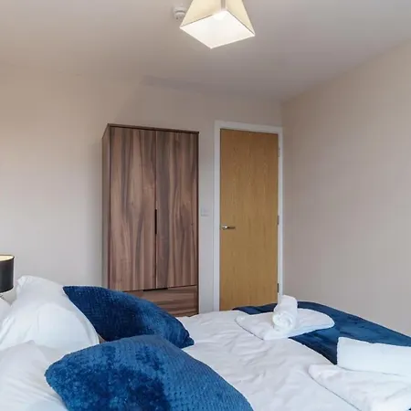 Bright 2 Bed - Sleeps 4 مانشستر