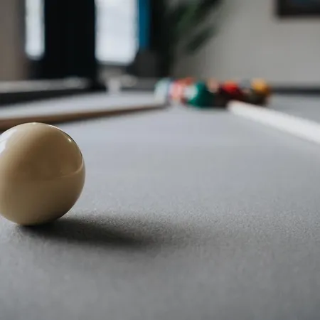 Majestic Gem - Pool Table - Coop - Etihad - Parking