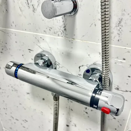 Lux En-suite Coop Arena Mancity Stadium Piccadilly בית אירוח