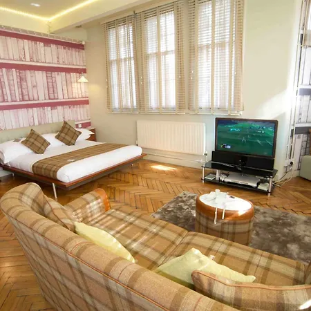 Hotel Abode