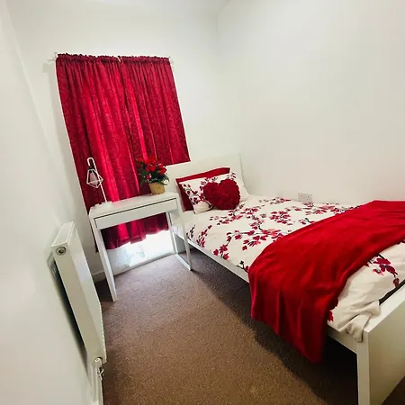 R & N Holiday Holiday home