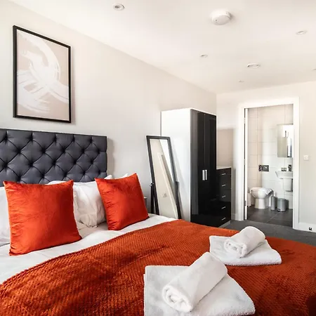 Modern 3 Bedroom * Manchester