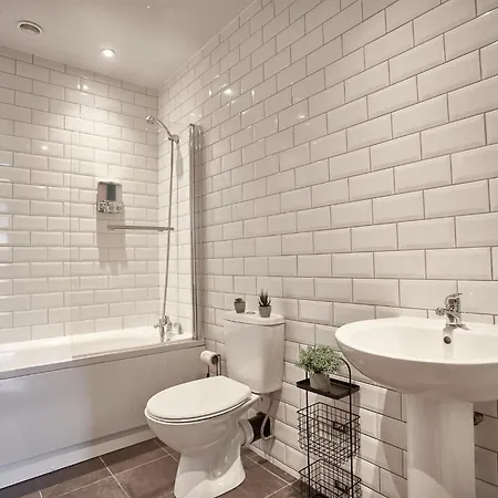 The Larimar 曼彻斯特