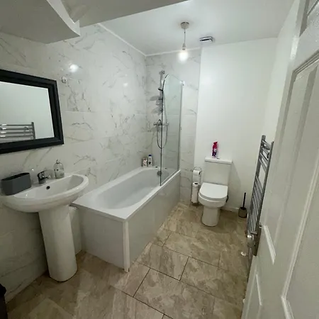 Mk Apartments, Chorlton, Manchester, Car Park *