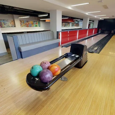 Iq Lambert House * Manchester