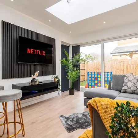 Stylish 4bd - Coop Live - Etihad - Parking - Ev Vakantiehuis