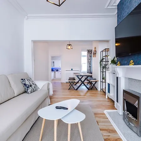 The Retreat Near Salford Quays Nyaraló Manchester