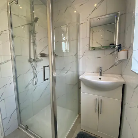 Privatunterkunft Charming Urban Retreat *