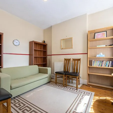 Dom wakacyjny Guestready - Enchanting Life In Gorse Hill *