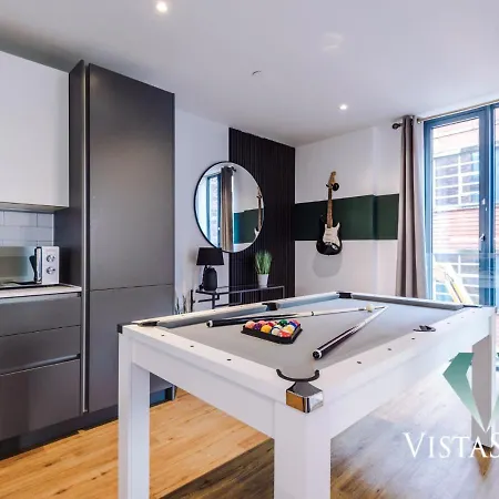 شقة 2bdr By Vista Short Lets & Serviced With Pool Table & Free Wifi مانشستر