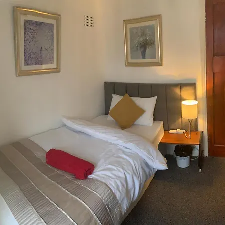 M30 Homestay *
