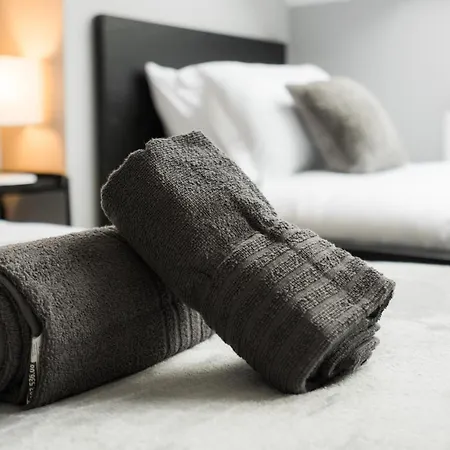 Park View * Manchester