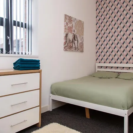 2bd Cozy Retreat With Parking *