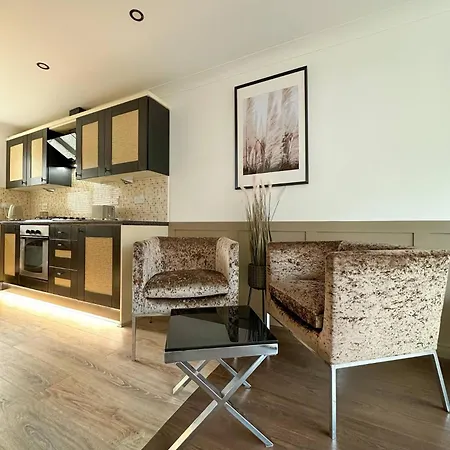Scandinavian Haus For 8 Holiday home *