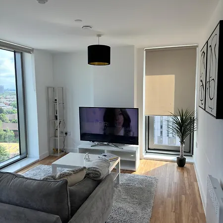Your Private Oasis In * Манчестер