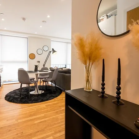 Drillzstays - Salford Quays Free Parking