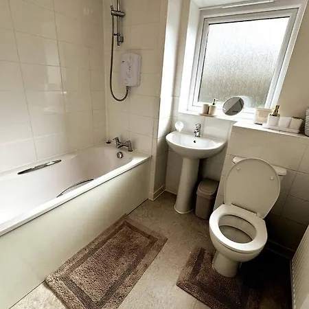 New Modern Townhouse Free Parking Hotel
