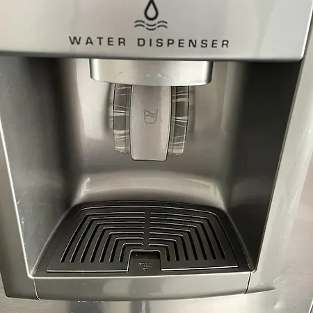 Cityfront Luxe Near Centre Facing Etihad & Coop Live, Free Parking マンチェスター