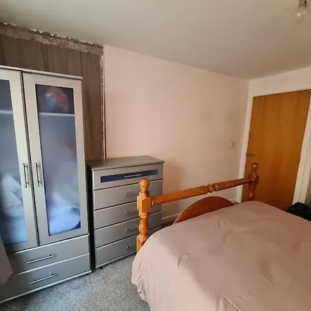 Centrally Located Mcr Modern Appartement *