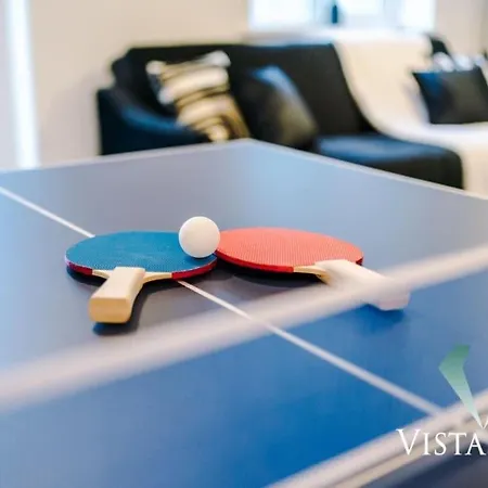 別荘 3bdr House By Vista Short Lets & Serviced With Pool Table And Driveway Parking