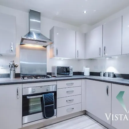 別荘 3bdr House By Vista Short Lets & Serviced With Pool Table And Driveway Parking マンチェスター