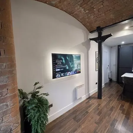 Apartment Cavern By The Heim Residences *