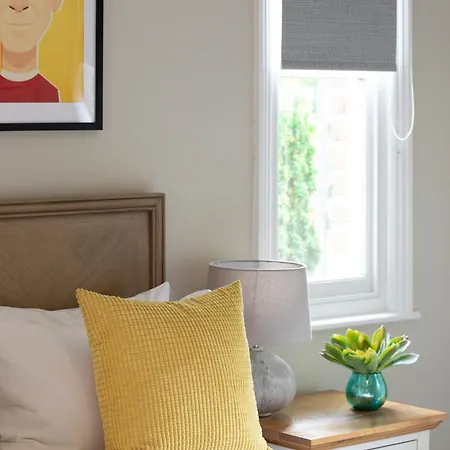 Lock Keepers - Detached House In The Dom wakacyjny Manchester