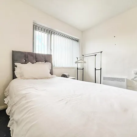 Rusholme - Sleeps 4 Daire *