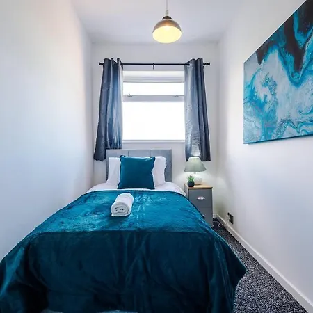דירה Cosy & Bright 2 Bedroom House מנצ'סטר
