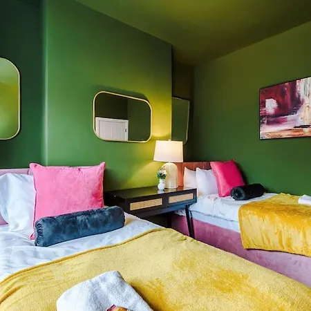 Prázdninový dům Trendy 3br Pad In Manchester