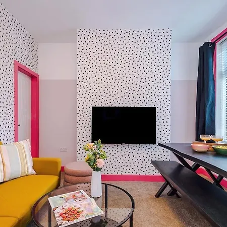 Prázdninový dům Trendy 3br Pad In
