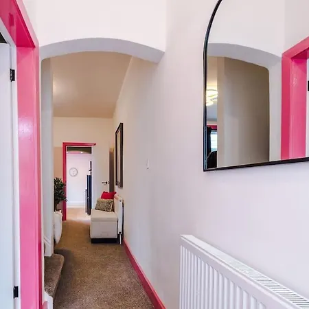 Trendy 3br Pad In Prázdninový dům *